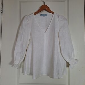Tuckernuck Basket Weave V Neck Easton Blouse Size XS